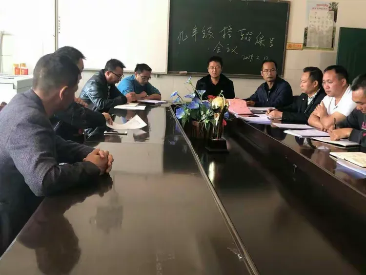 勐海县勐混镇中学2019年控辍保学工作会议