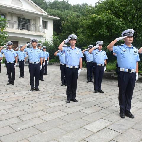 【济南交警】集合！第一期大练兵圆满结束