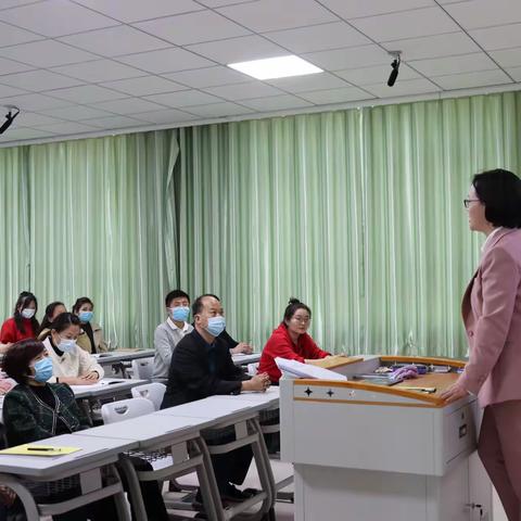 华龙区濮东小学组织“‘双减’背景下的区域教育质量提升”班主任培训会