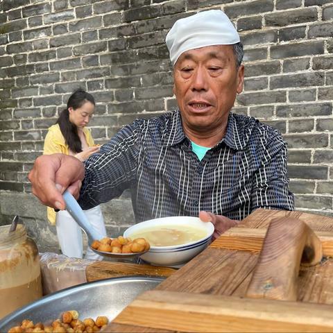 古城早点面茶.古城早市