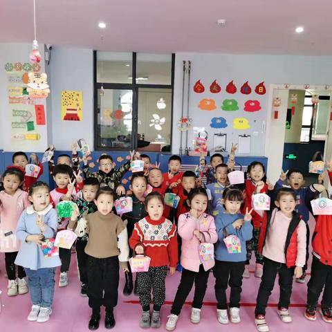 北京大风车幼儿园祝三八女神节快乐