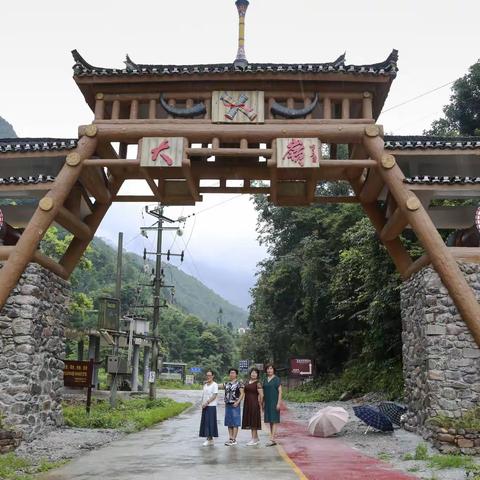 大山深处的美景——金秀县大岭屯