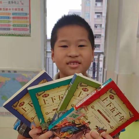 三班日志12 |好书共享，传递书香2