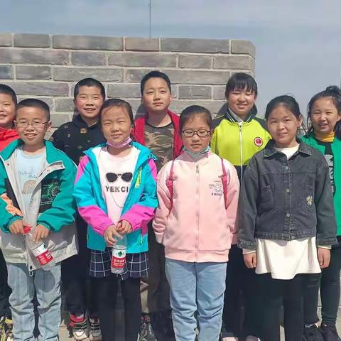 疫情后的周末 我们避开人群 找到属于自己的天地→驼城长城游