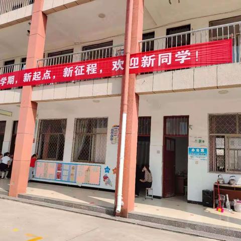 检查促提升  安全迎开学——单县龙王庙学区深入辖区学校和幼儿园检查开学准备和疫情防控工作