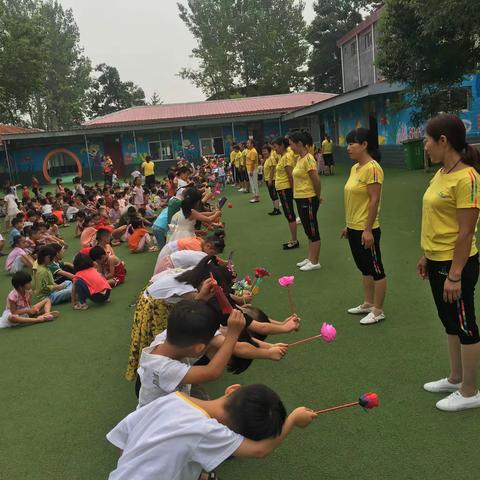 五沟营香红幼儿园2019年教师节剪影