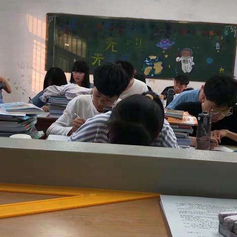 临近中考   班主任给家长的温馨提示