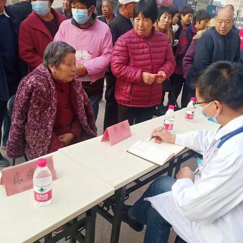 义诊进社区    健康你我他