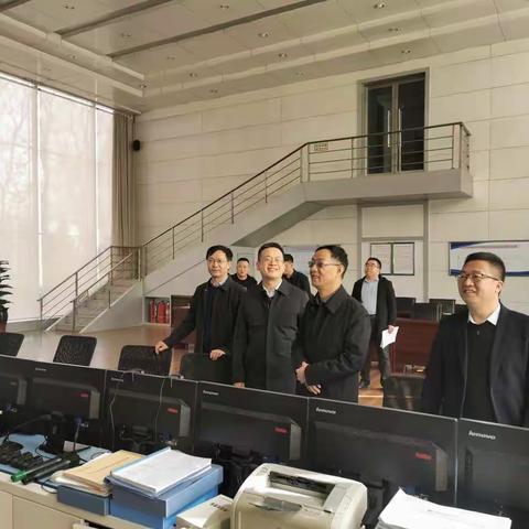 市应急局党委委员张宏斌带队对三元煤业民爆物品库进行专项检查