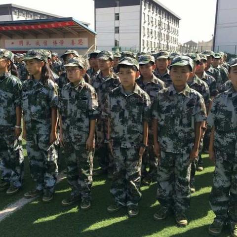 不一样的青春，不一样的风采，感谢有你！——2016—2017届七年级六班全体学生