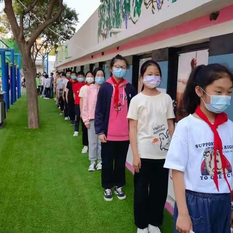 核酸检测进校园，筑牢安全防疫墙——坛角小学核酸检测纪实