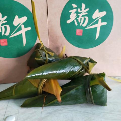 哆唻咪幼儿园大一班，端午节的小粽子们