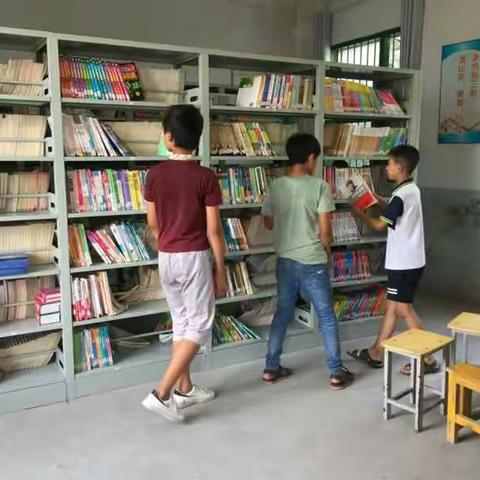 “多读书 读好书”——四十八镇鸟桥小学图书室开放