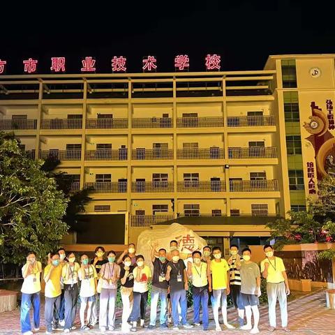 市旅文系统深入隔离点进行卫生整治工作