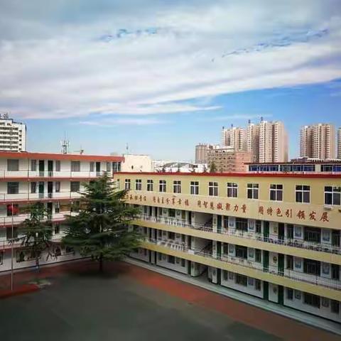 小组合作战疫线   自主管理共提升
