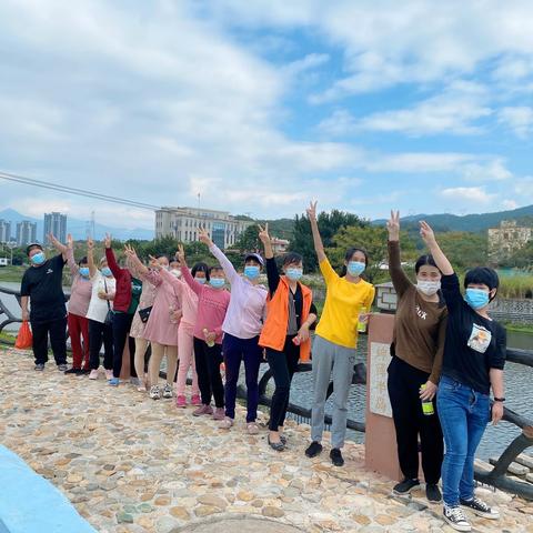 温暖相伴，让爱蔓延：特别的秋日温暖之旅送给特别的“他们”