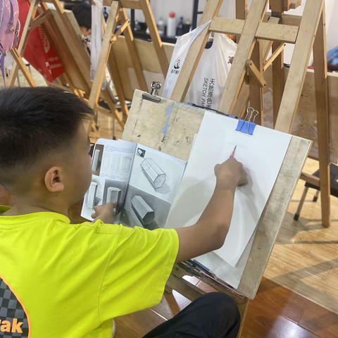 惠画堂暑期基础班