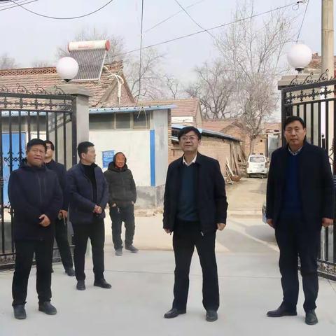 市卫健委党组副书记、副主任杨军同志，到南鲁集调研第一书记工作