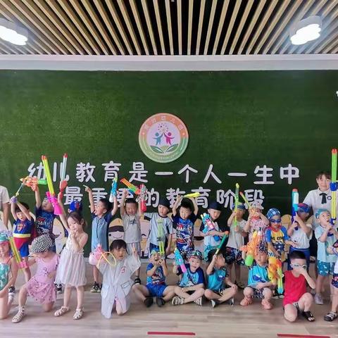 “回顾精彩，见证成长”爱尚幼儿园苗苗一班2022春季学期末精彩回放