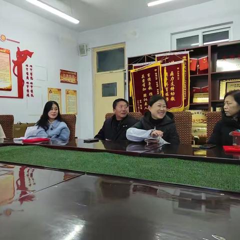 莫道桑榆晚,为霞尚满天——和安里小学退休教师欢送会