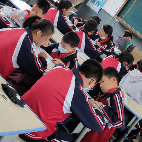 教有所获 研有所得——记数学组教研活动