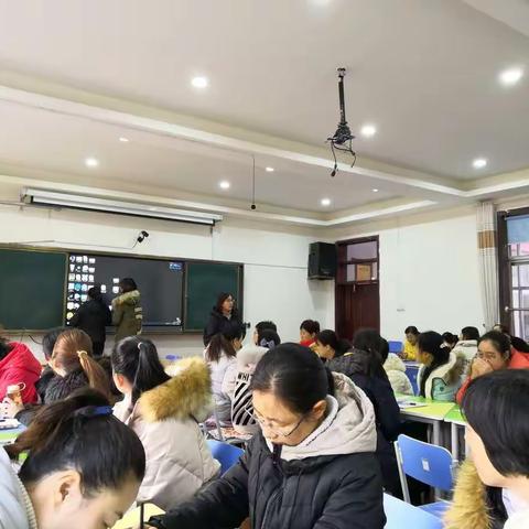 磨砺中前行，反思中提高——实验小学数学试卷分析教研活动