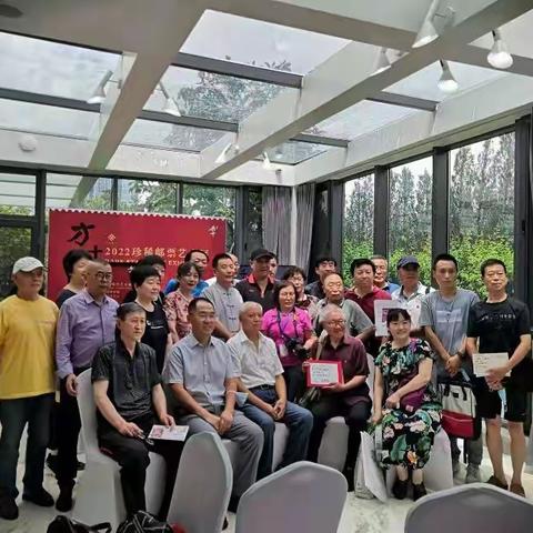 沈阳市职工传统集邮协会部分会员参观《方寸千秋》邮票艺术展记实