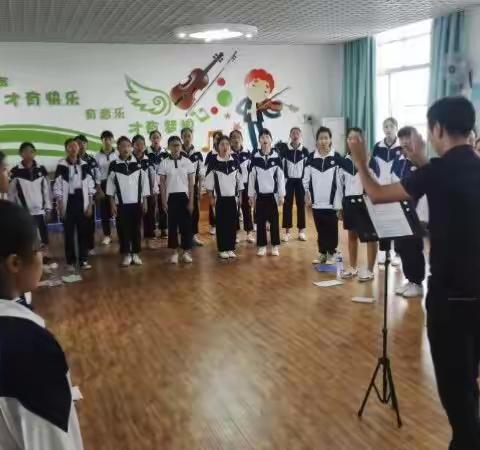 东城中学开展丰富多彩的第二课堂