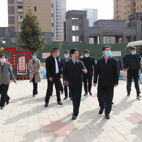 3月15日上午，市人大常委会党组书记、主任王磊一行到滨河街道调研人大工作开展情况