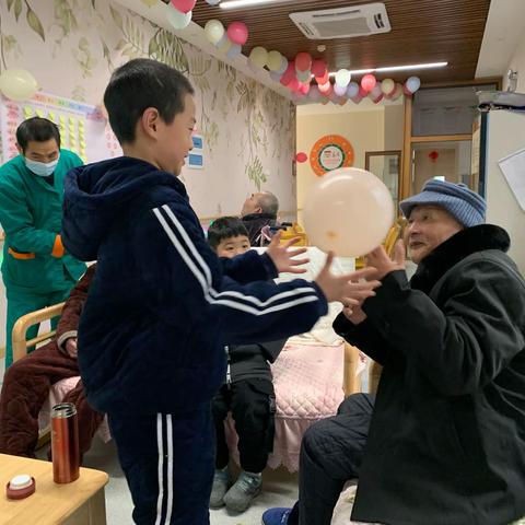 以心迎新，温暖前行