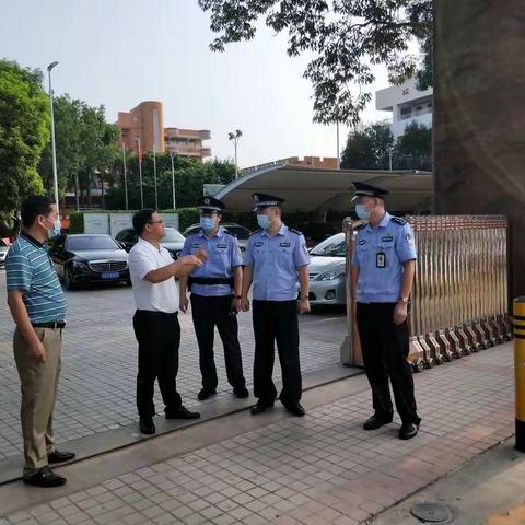 加强警校协作  共建平安校园——新生派出所陶涛所长一行莅临我校指导开学安保工作