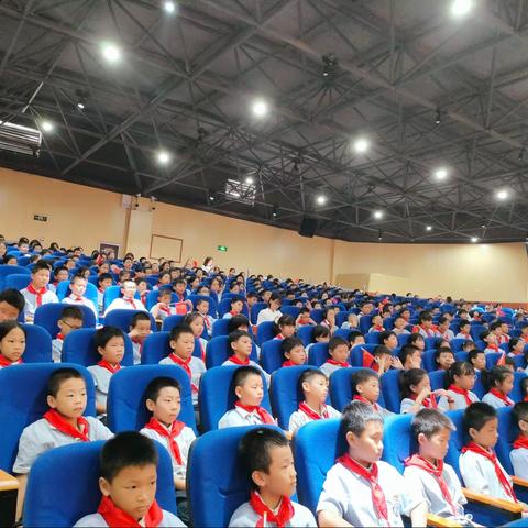 “祖国祖国我爱你”——记欧阳修学校庆国庆演讲比赛