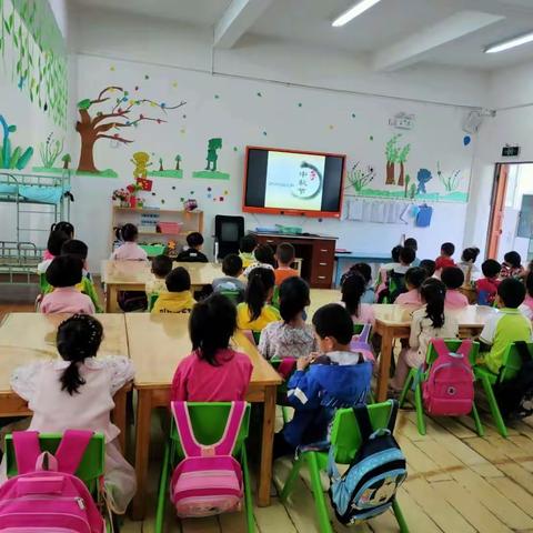 🏵浓情中秋🏵喜迎国庆，                                  瓦窑镇中心幼儿园双节庆祝活动