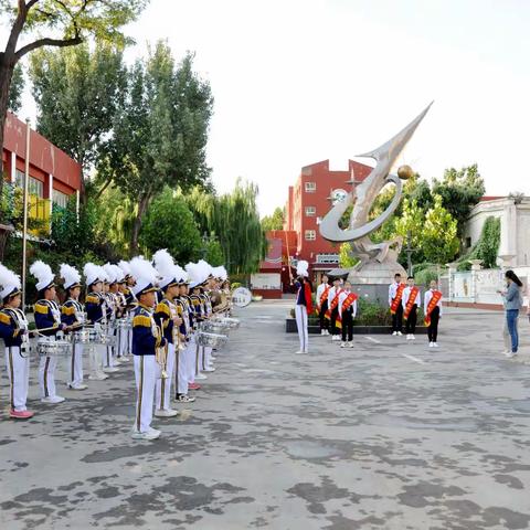 爱在阳光下 感恩教师节 ——虹桥小学教育集团庆祝第37个教师节主题活动