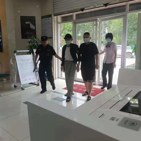 惠农惠民为万家 细致服务获好评