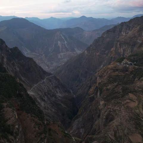 轿子雪山北坡反穿