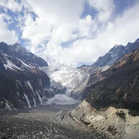 贡嘎雪山【自然风光】