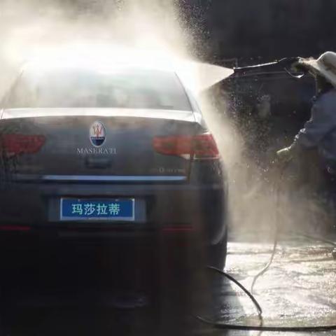 来一场说走就走的旅行😂😂亲们，猜出这是哪里了吗😊😊😊