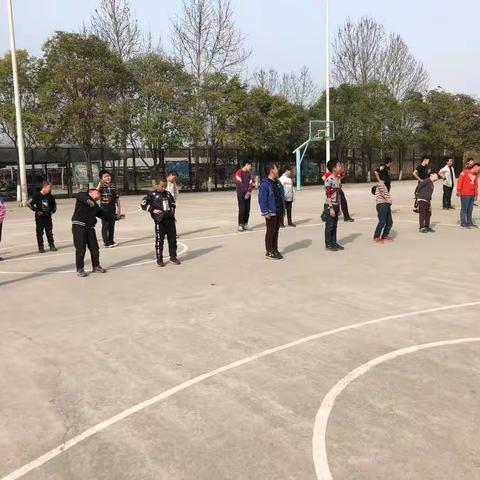 西安市鄠邑区电厂小学足球校外兴趣班第四期‭‬