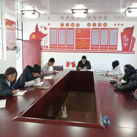 不朽的螺丝钉，永远的雷锋情！