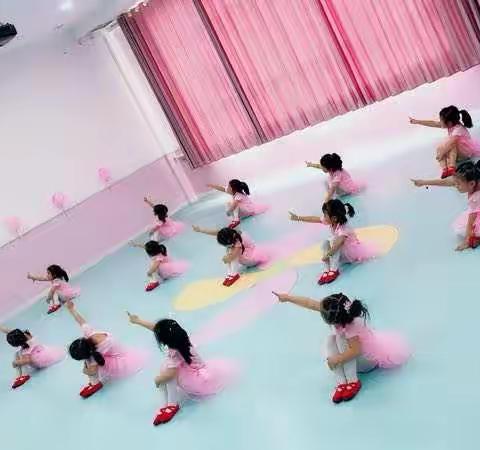 云蒙山城幼儿园舞蹈班开课啦