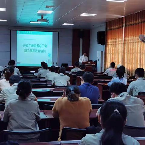 认清毒品危害参与禁毒宣传