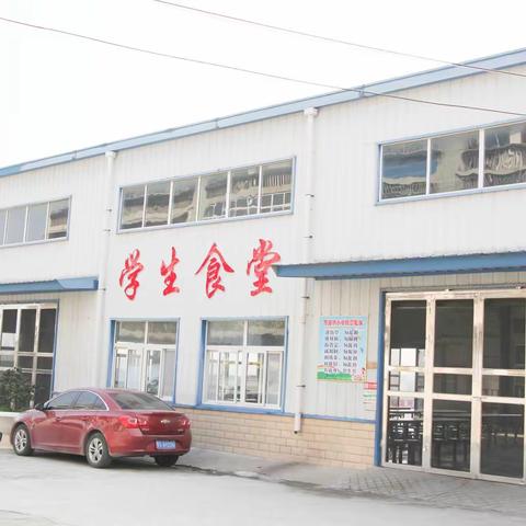 民以食为天，食以安为先——万店镇小学健康食堂管理工作侧记