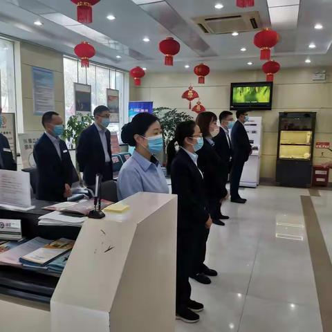 东山支行开展“3.15”消费者权益保护教育宣传，彰显工行服务