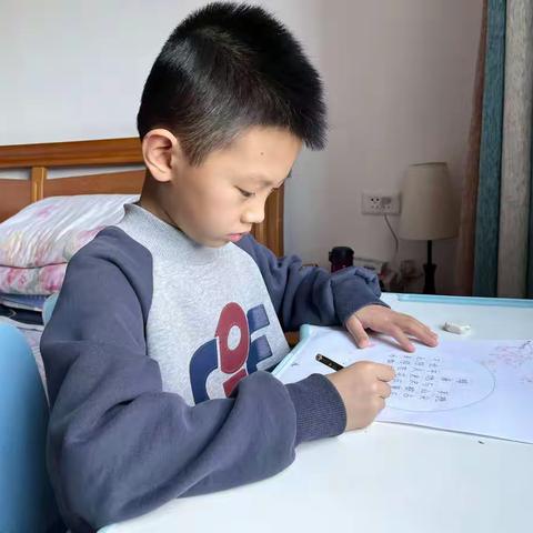 品诗词之美，悟诗词之韵——乐亭县第一实验小学二二班刘在宥