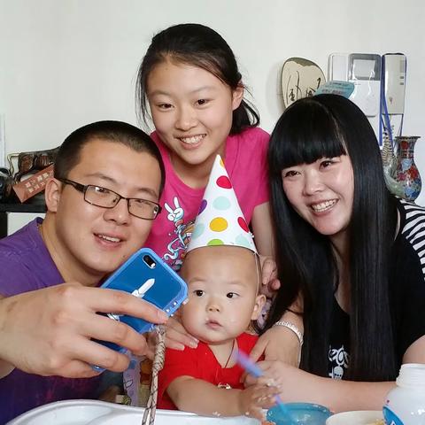 我们的生活充满阳光