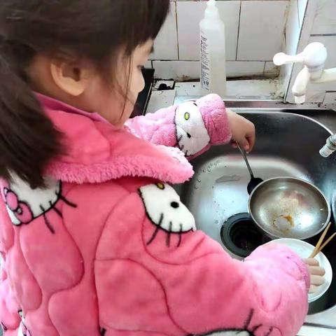 许昌实验小学二（5）班团结小队本周劳动