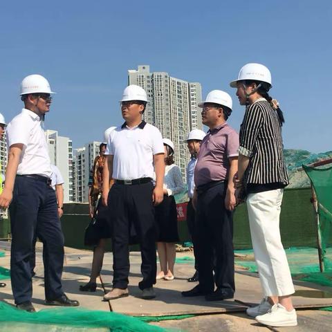 未央区统计局陪同张永辉副区长赴街道重点企业进行调研