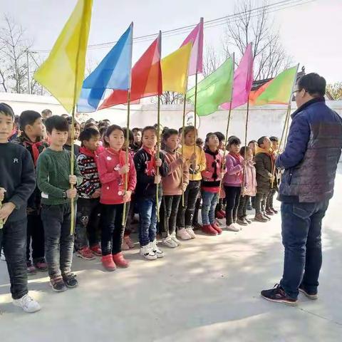 健身养心  快乐远足一一高丘镇史岗校远足纪实