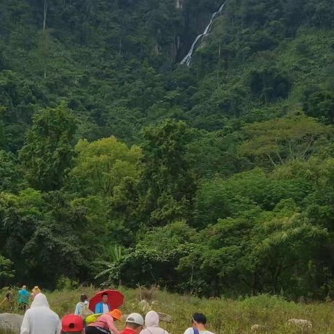 2021年5月2日白沙县罗帅村登山活动